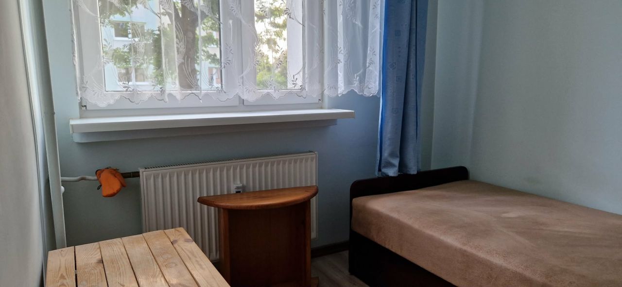 Mieszkanie 2-pokojowe Jelenia Góra Zabobrze, ul. Karola Szymanowskiego. Zdjęcie 2