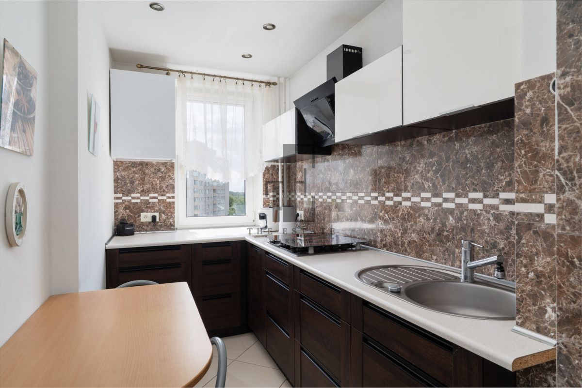 Mieszkanie 3-pokojowe Warszawa Bemowo, ul. Synów Pułku. Zdjęcie 4