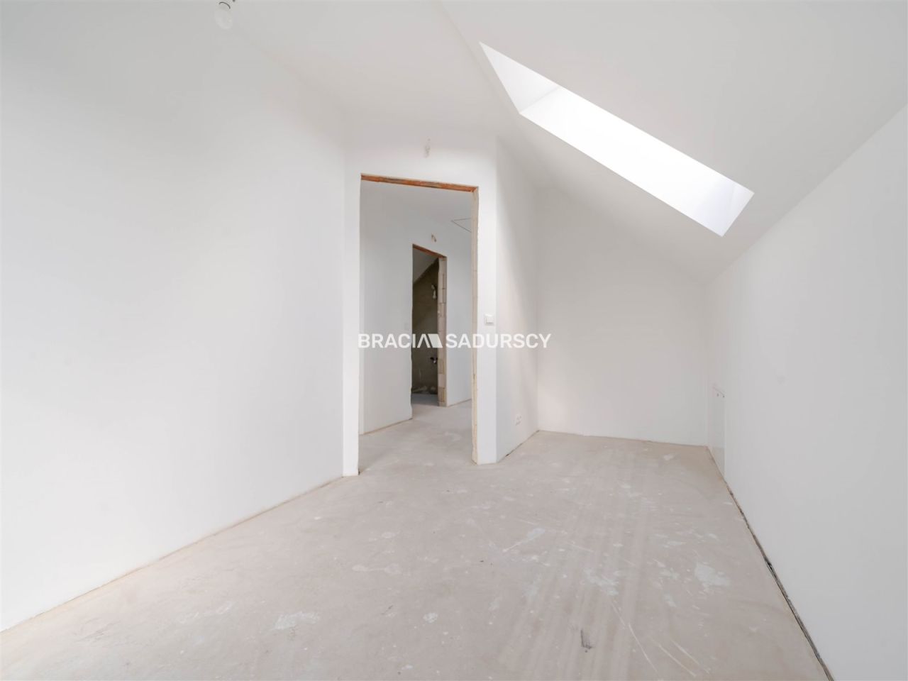 dom wolnostojący, 4 pokoje Koźmice Małe. Zdjęcie 22