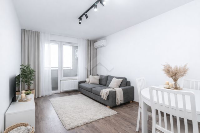 Mieszkanie 2-pokojowe Kraków Kurdwanów, ul. Turniejowa. Zdjęcie 2