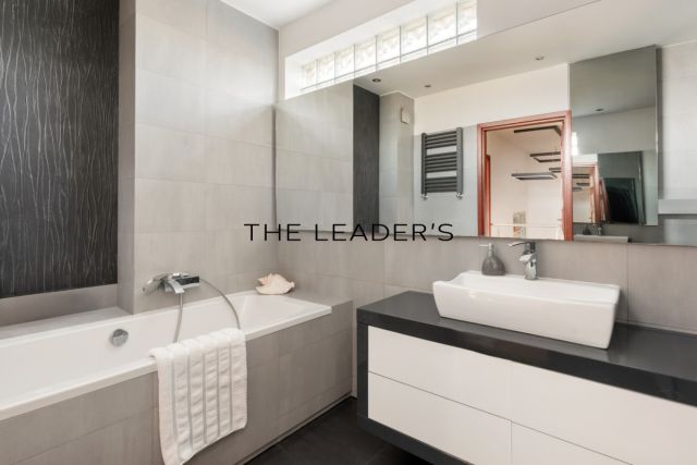 bliźniak, 5 pokoi Warszawa Wilanów. Zdjęcie 9