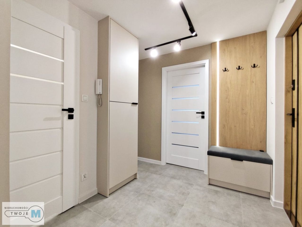 Mieszkanie 3-pokojowe Kielce Bocianek, ul. Cypriana Kamila Norwida. Zdjęcie 16