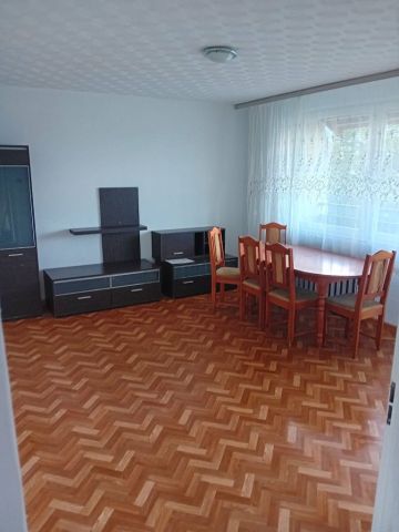 Mieszkanie 3-pokojowe Zdzieszowice, ul. Piastów. Zdjęcie 1