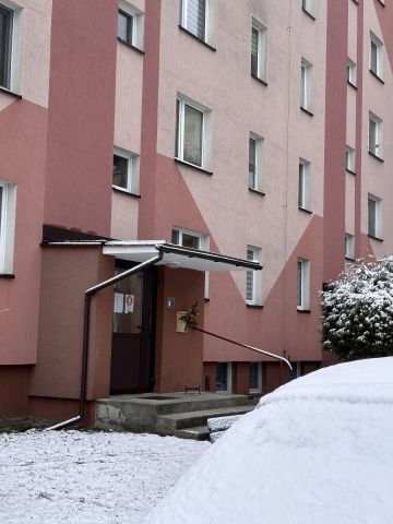 Mieszkanie 3-pokojowe Makowiska. Zdjęcie 1