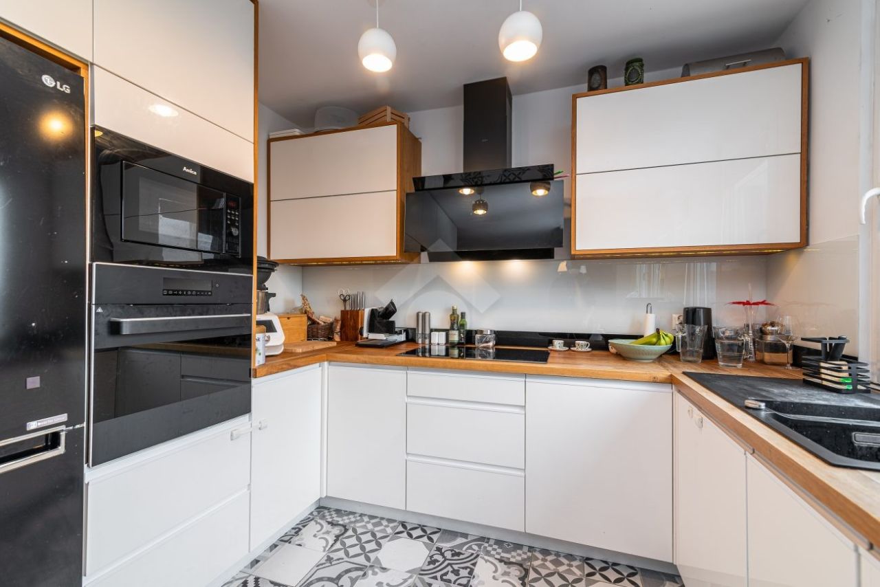 Mieszkanie 4-pokojowe Kraków Kurdwanów, ul. Jakuba Bojki