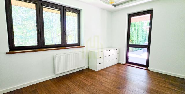 dom wolnostojący, 6 pokoi Radonie. Zdjęcie 11