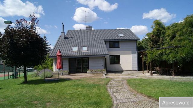 dom wolnostojący, 6 pokoi Turek, ul. Zdrojki Prawe. Zdjęcie 1