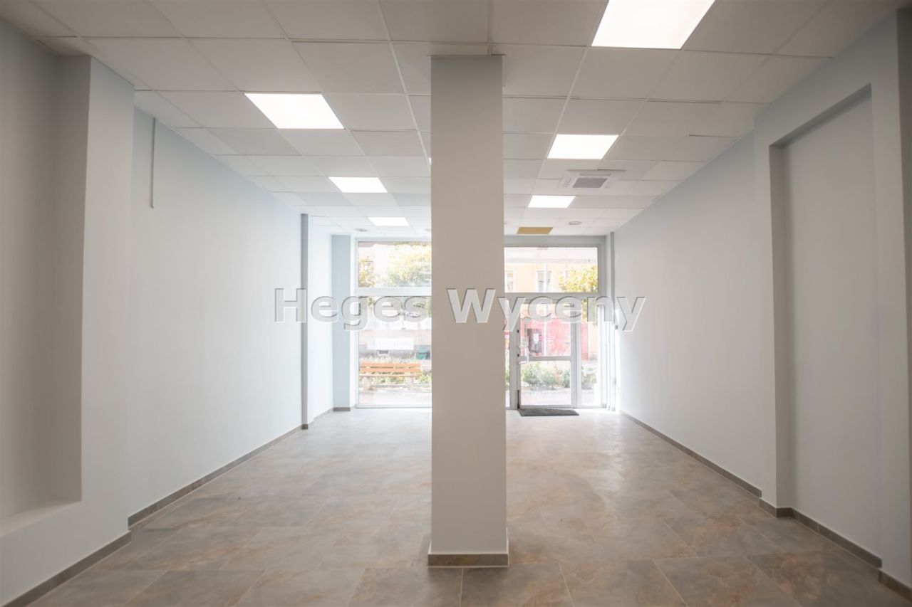 Lokal Jawor, ul. Grunwaldzka. Zdjęcie 3