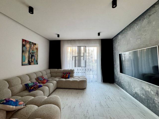 Mieszkanie 4-pokojowe Warszawa Wilanów. Zdjęcie 1