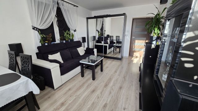 Mieszkanie 2-pokojowe Ząbki, ul. Szpitalna. Zdjęcie 1