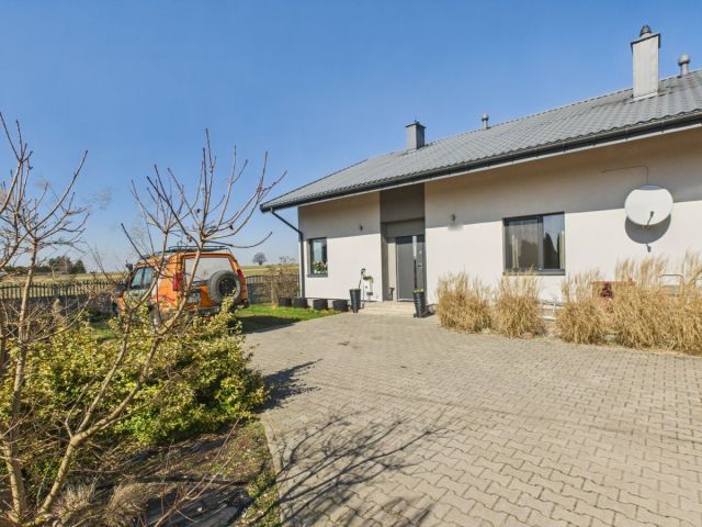 dom wolnostojący, 4 pokoje Kalinko. Zdjęcie 21