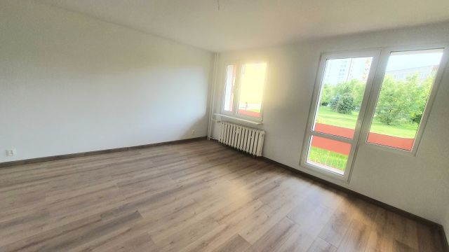 Mieszkanie 3-pokojowe Wałbrzych Podzamcze, ul. Blankowa. Zdjęcie 1