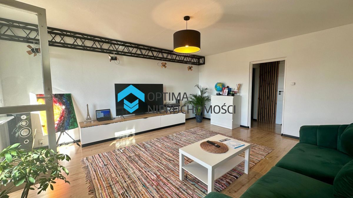 Mieszkanie 3-pokojowe Jelenia Góra Zabobrze, ul. Tadeusza Sygietyńskiego. Zdjęcie 3