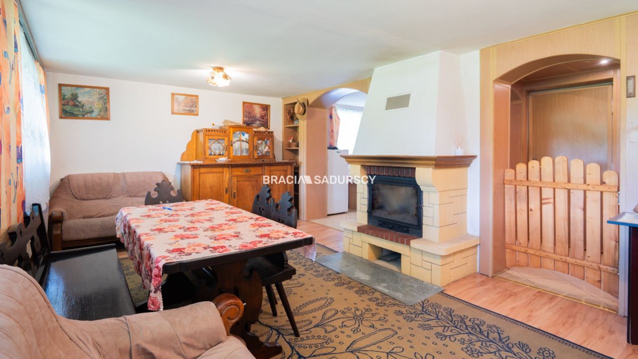 dom wolnostojący, 3 pokoje Myślenice, ul. Kornela Ujejskiego. Zdjęcie 7