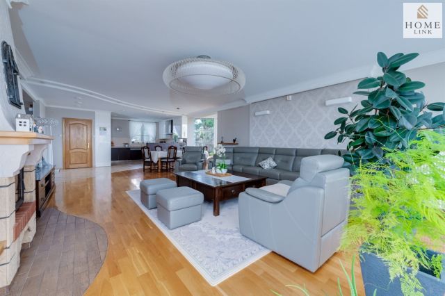 dom wolnostojący, 5 pokoi Plęsy. Zdjęcie 5