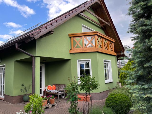 dom wolnostojący, 5 pokoi Krapkowice Otmęt, ul. Kochanowskiego. Zdjęcie 1