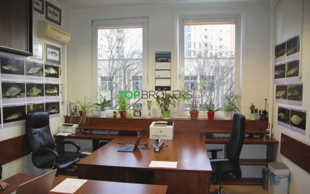 Biuro Warszawa Mirów, ul. Twarda. Zdjęcie 1