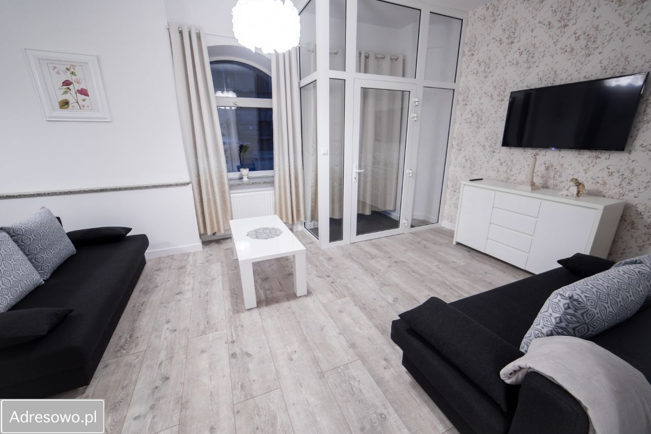 Mieszkanie 3-pokojowe Kłodzko, pl. Bolesława Chrobrego. Zdjęcie 4