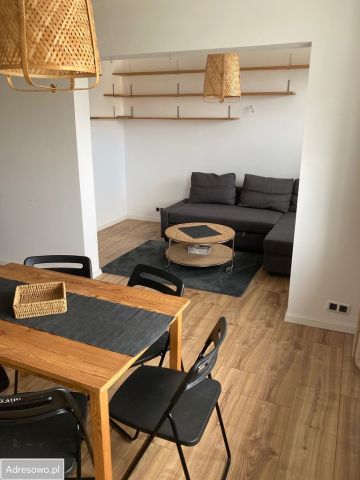 Mieszkanie 4-pokojowe Poznań Nowe Miasto, os. Powstań Narodowych. Zdjęcie 1