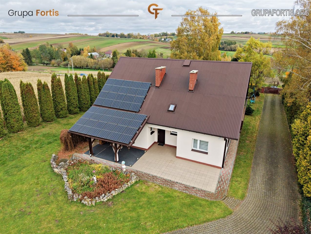 dom wolnostojący, 7 pokoi Pamięcice. Zdjęcie 2