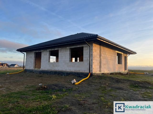 dom wolnostojący, 4 pokoje Kombornia. Zdjęcie 21