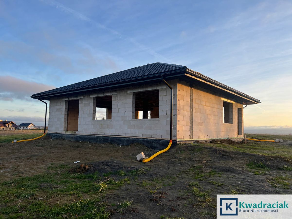 dom wolnostojący, 4 pokoje Kombornia. Zdjęcie 21