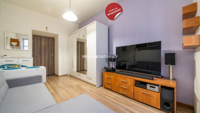 Mieszkanie 2-pokojowe Kraków Grzegórzki, ul. gen. Józefa Dwernickiego. Zdjęcie 1