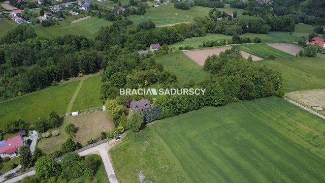 dworek, 4 pokoje Koźmice Wielkie. Zdjęcie 21