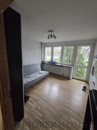 Mieszkanie 1-pokojowe Warszawa Włochy, ul. Komitetu Obrony Robotników. Zdjęcie 1