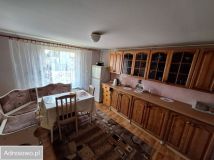 dom szeregowy, 2 pokoje Sądów. Zdjęcie 2