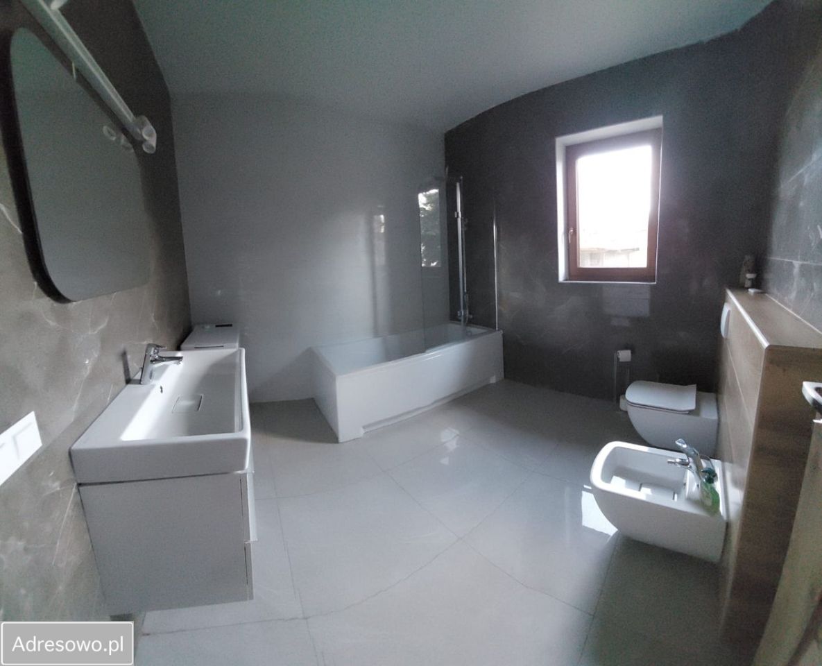 dom wolnostojący, 4 pokoje Tomaszów Mazowiecki, ul. Szczęśliwa. Zdjęcie 6