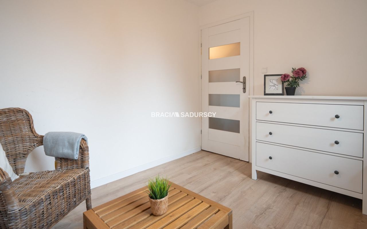 dom wolnostojący, 6 pokoi Gnatowice. Zdjęcie 13