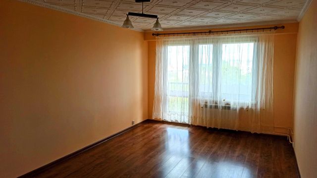 Mieszkanie 3-pokojowe Lipno, os. Jagiellonów. Zdjęcie 1