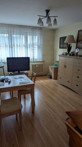 Mieszkanie 3-pokojowe Olesno, ul. Wolności. Zdjęcie 1