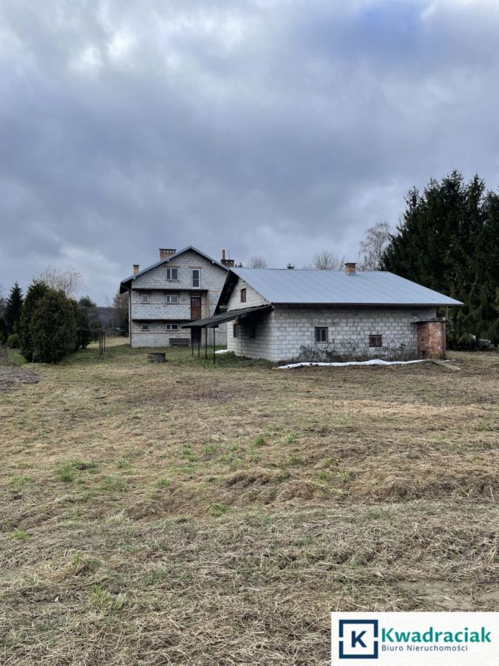 dom wolnostojący, 10 pokoi Moderówka. Zdjęcie 17