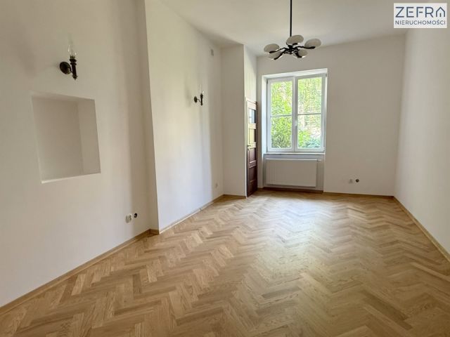 Lokal Kraków Stare Miasto. Zdjęcie 2
