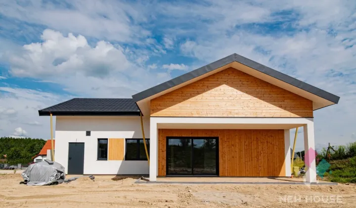 dom wolnostojący, 5 pokoi Jonkowo