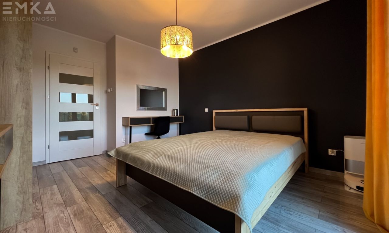 dom wolnostojący, 4 pokoje Podole. Zdjęcie 9