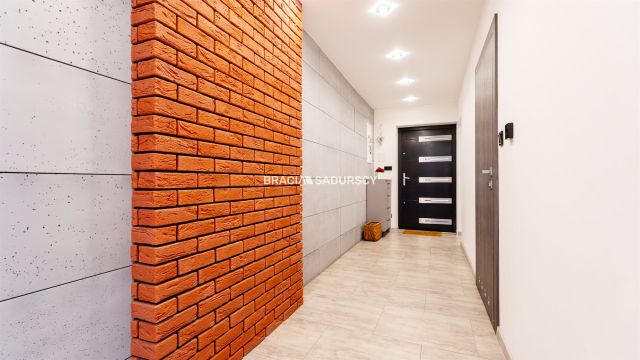 dom wolnostojący, 5 pokoi Skawica. Zdjęcie 17