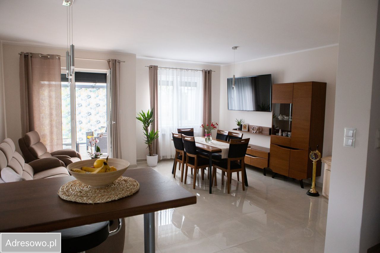 bliźniak, 4 pokoje Karwia. Zdjęcie 13