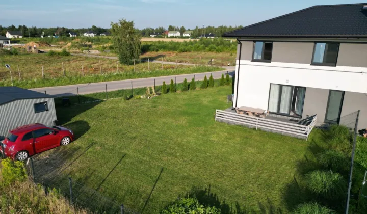bliźniak, 4 pokoje Dosin, ul. Arbuzowa