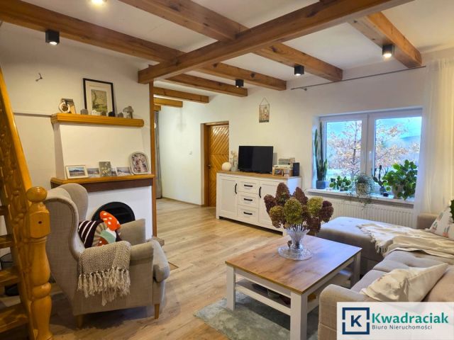 dom wolnostojący, 3 pokoje Tyrawa Solna. Zdjęcie 7