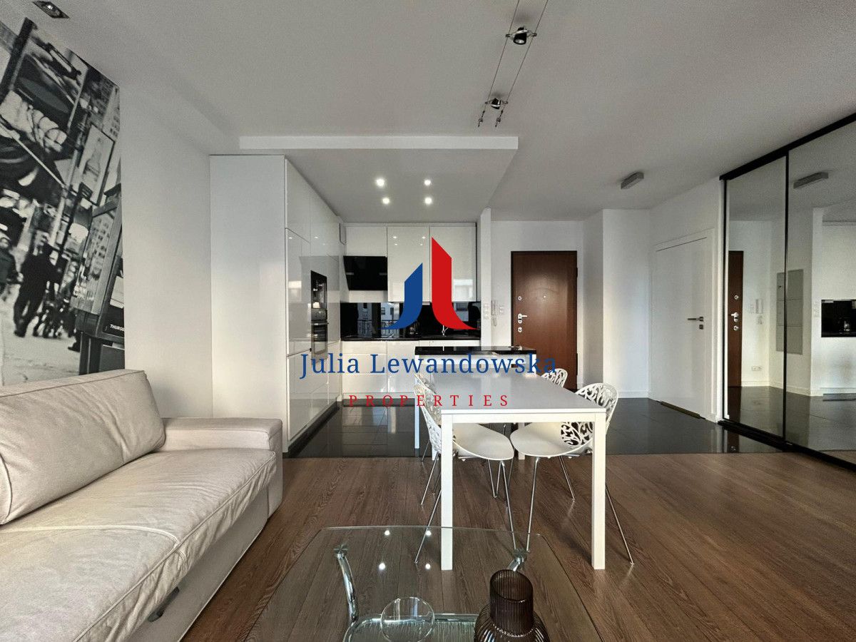 Mieszkanie 2-pokojowe Gdańsk Wrzeszcz, ul. Antoniego Słonimskiego. Zdjęcie 2