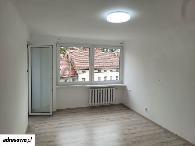 Mieszkanie 3-pokojowe Kluczbork, rynek Rynek. Zdjęcie 1