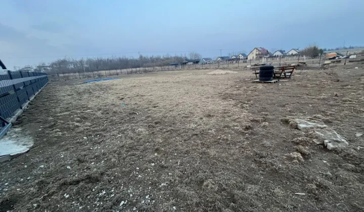 Działka budowlana Mirosławice