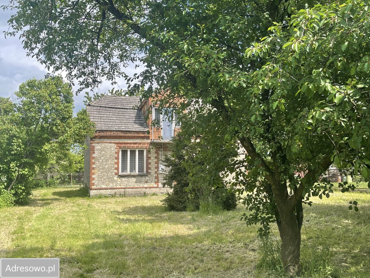 dom wolnostojący, 3 pokoje Makowiska, ul. Radomszczańska. Zdjęcie 2