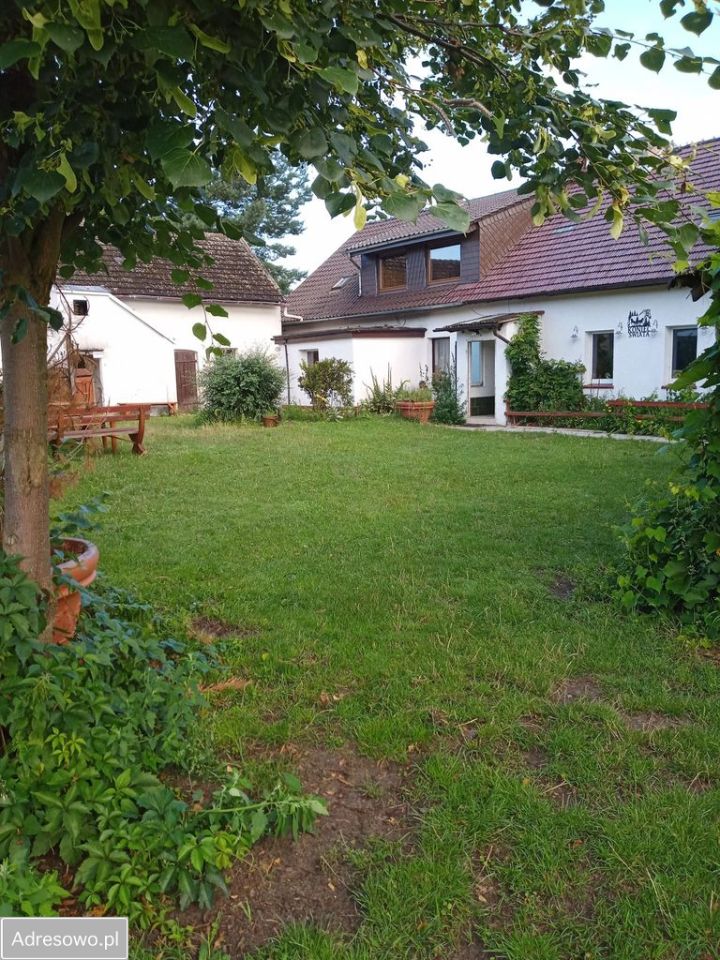 gospodarstwo, 11 pokoi Łowoszów, ul. Leśna. Zdjęcie 12