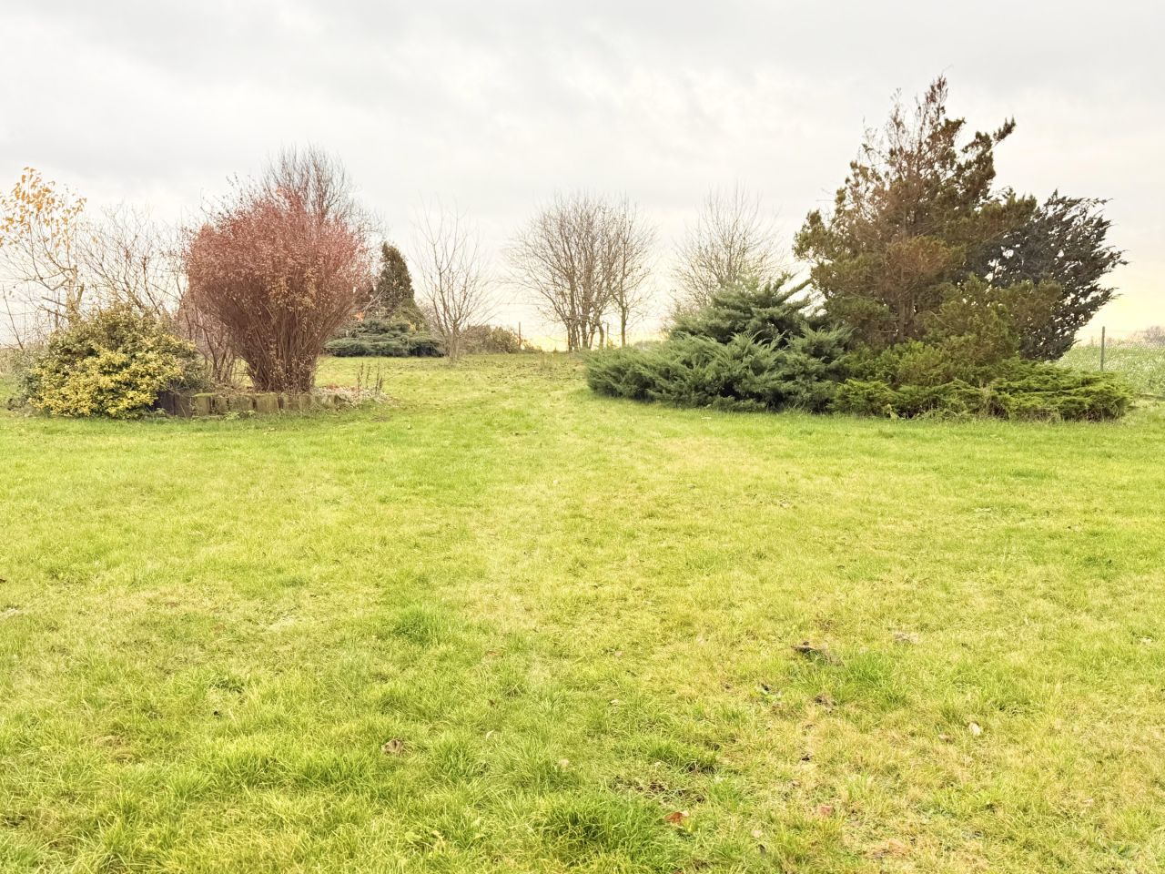 dom wolnostojący, 7 pokoi Petrykozy. Zdjęcie 3