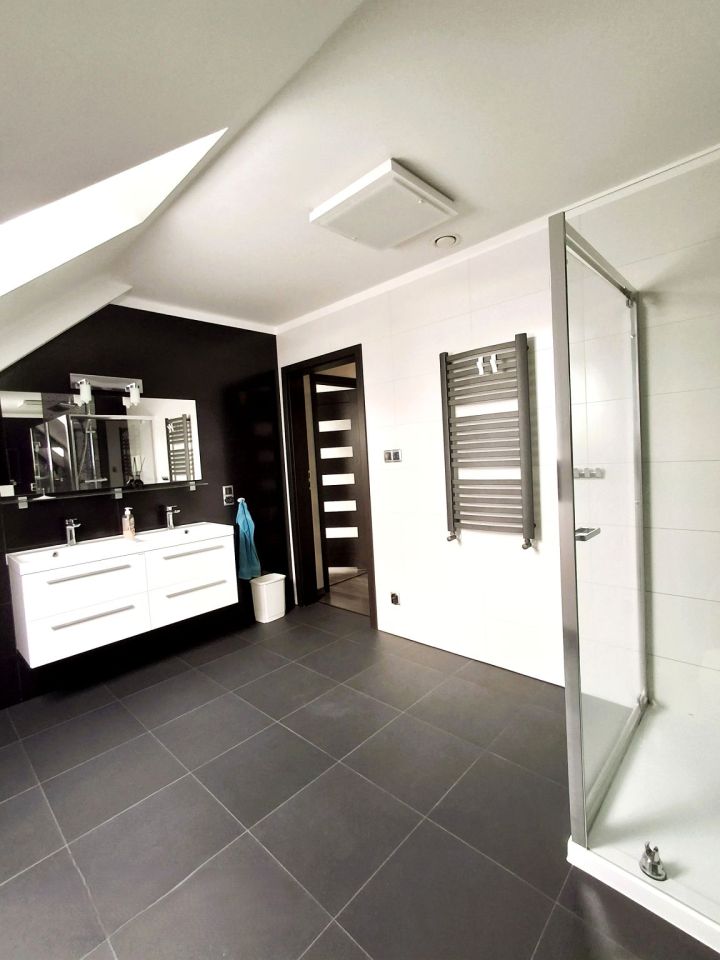 dom wolnostojący, 5 pokoi Trzebiatów, ul. Okrężna. Zdjęcie 17