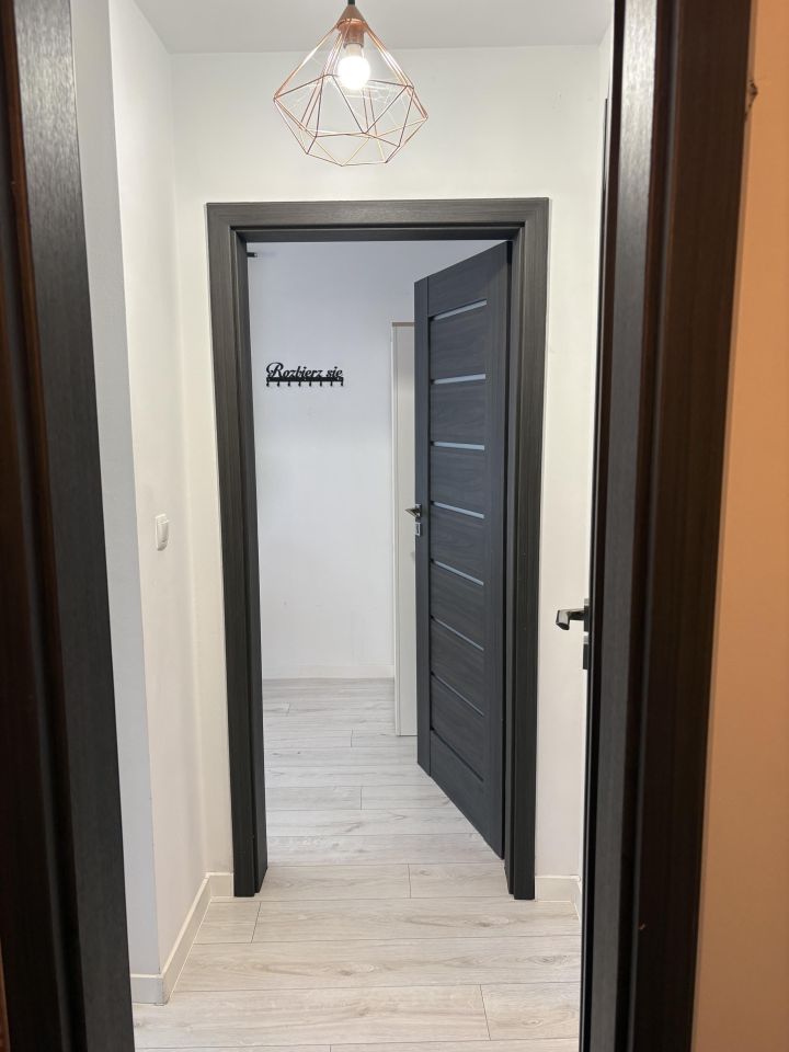 Mieszkanie 3-pokojowe Jelenia Góra Centrum. Zdjęcie 12